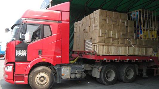 正迅達重(zhong)型紙箱在汽車CKD中(zhong)越來越重要