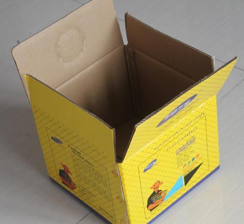 彩色紙(zhi)箱廠家(jiā)